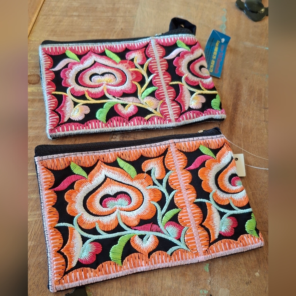 Set of 2 Embroidered Floral Women's Coin Purse / Pouch Pink And Orange